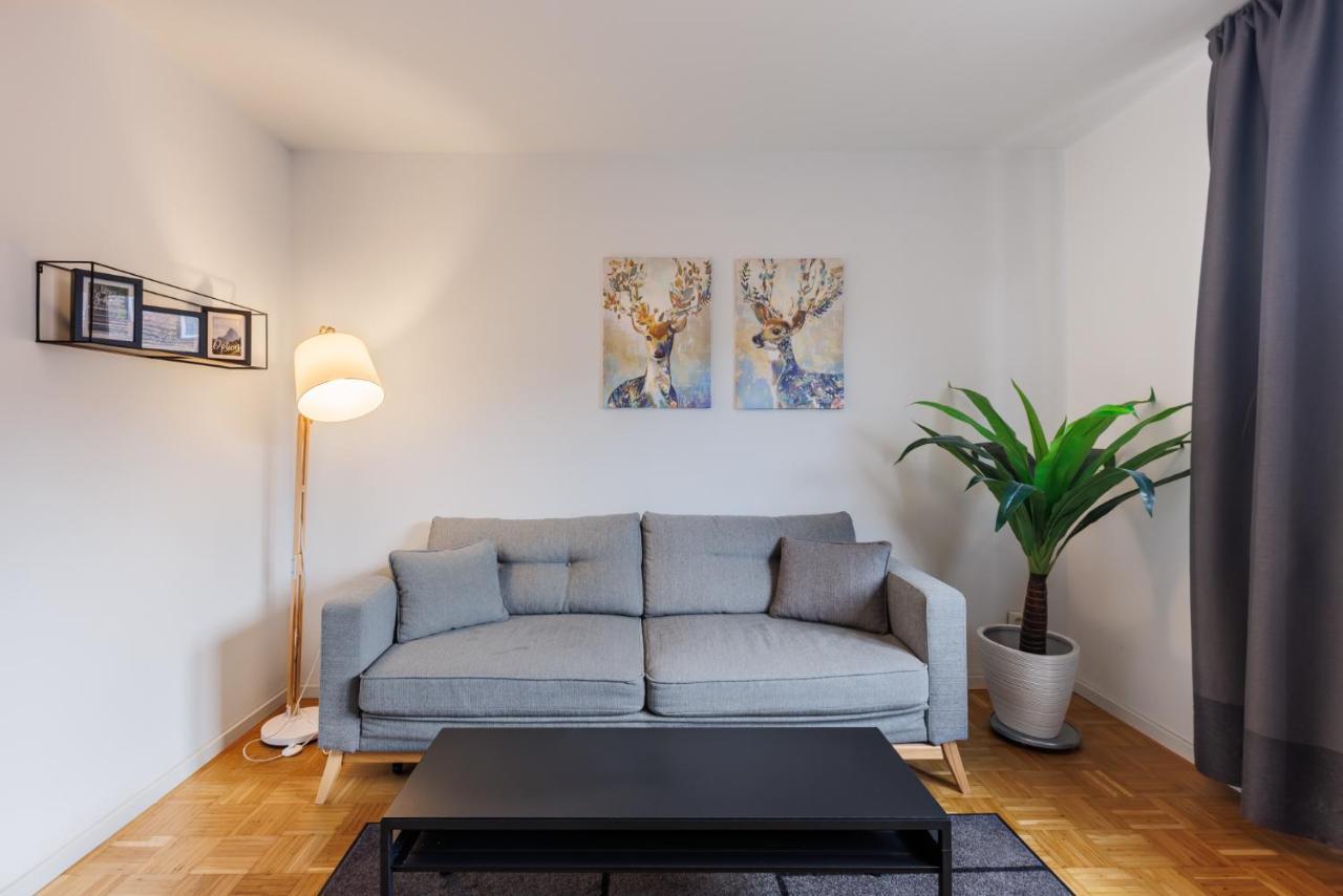 Glueck Auf Appartements Kammerstr. Duisburg Luaran gambar