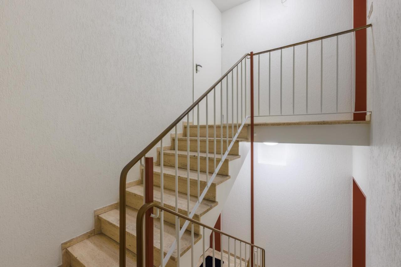 Glueck Auf Appartements Kammerstr. Duisburg Luaran gambar