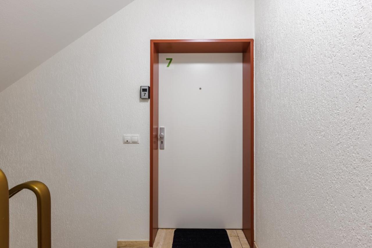 Glueck Auf Appartements Kammerstr. Duisburg Luaran gambar